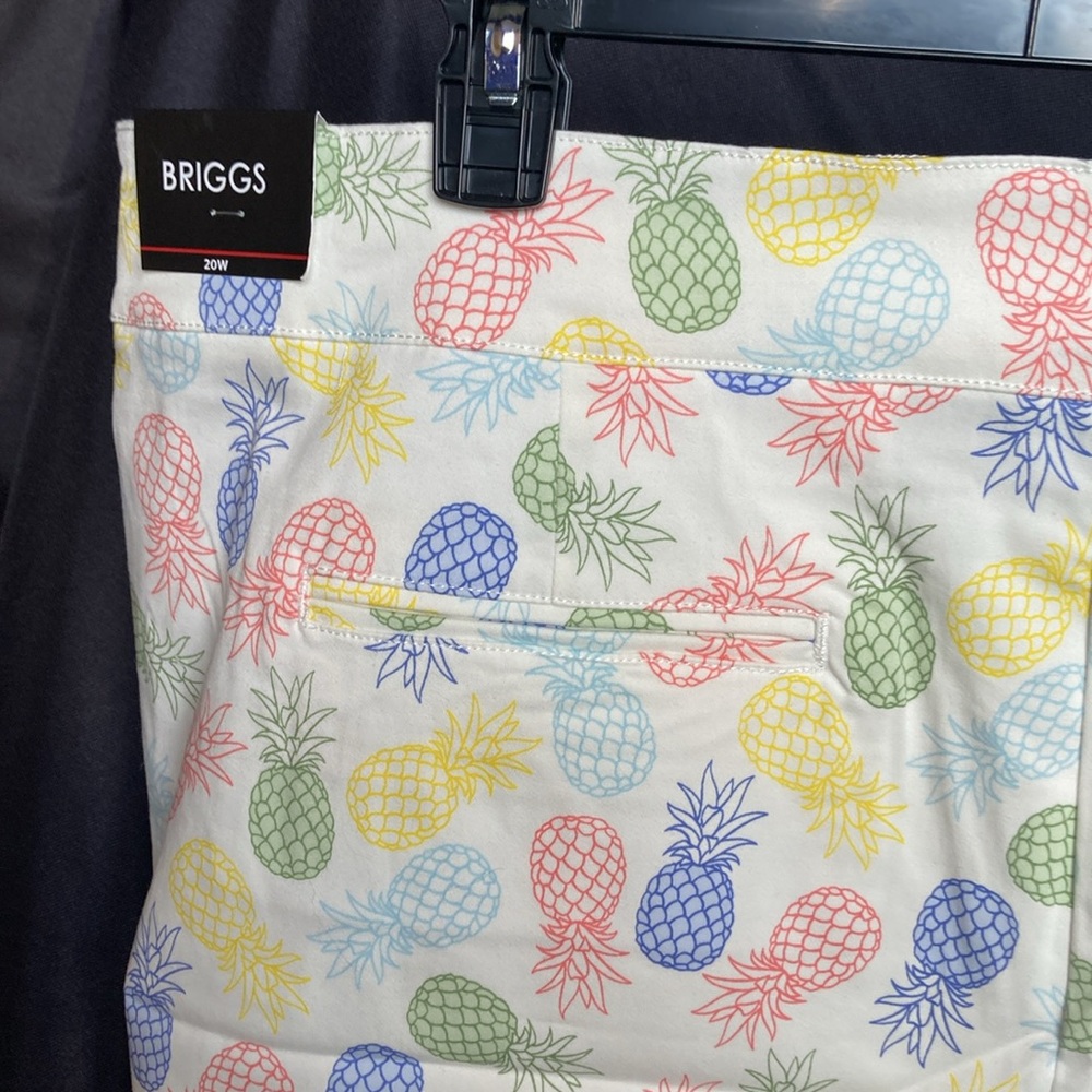 Briggs pineapple print multi colored print pattern white short casual 20W - Picture 4 of 17
